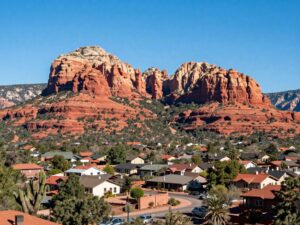 Beautiful landscape of Sedona, Arizona showcasing real estate growth