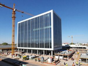 Construction site of Muscular Moving Men's new headquarters in North Phoenix