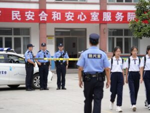 Police presence at Hamilton High School after armed carjacking incident