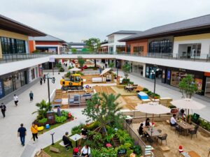 Chandler Fashion Center under construction with new dining and entertainment spaces