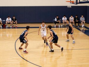 Arizona high school basketball game between Coyotes and ALA Anthem South