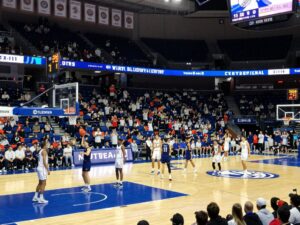 Crowd at GCU Lopes basketball game against Boise State